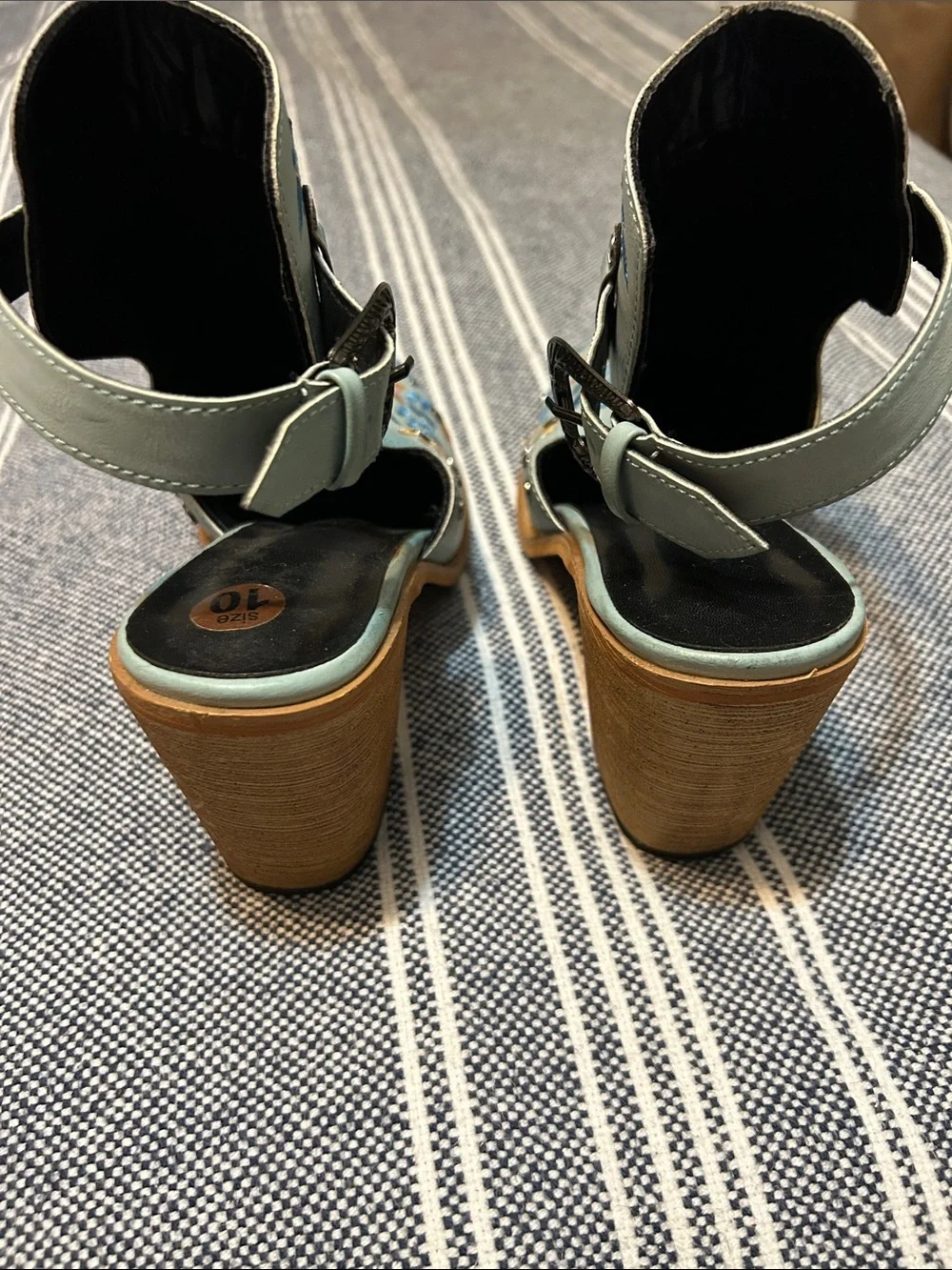 Women Chunky Heel Embroidery Buckle Boots Blue w/Flower Size 10 - Picture 3 of 7